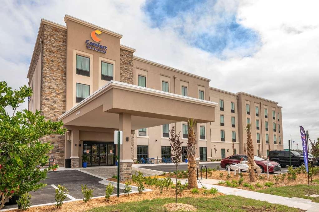 Comfort Inn & Suites Jacksonville - Orange Park Near Naval Air Station Exterior foto