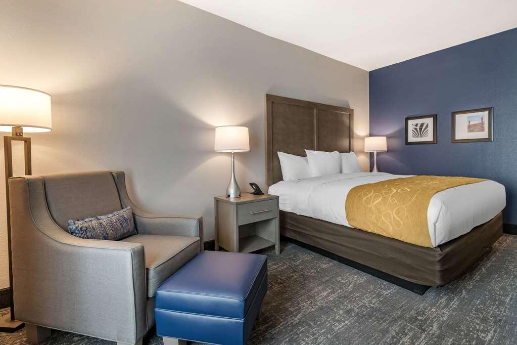 Comfort Inn & Suites Jacksonville - Orange Park Near Naval Air Station Quarto foto